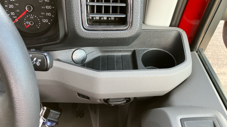 Volkswagen Crafter Cr35 Mwb Diesel 2.0 TDI 177PS Commerce Plus High Roof Van